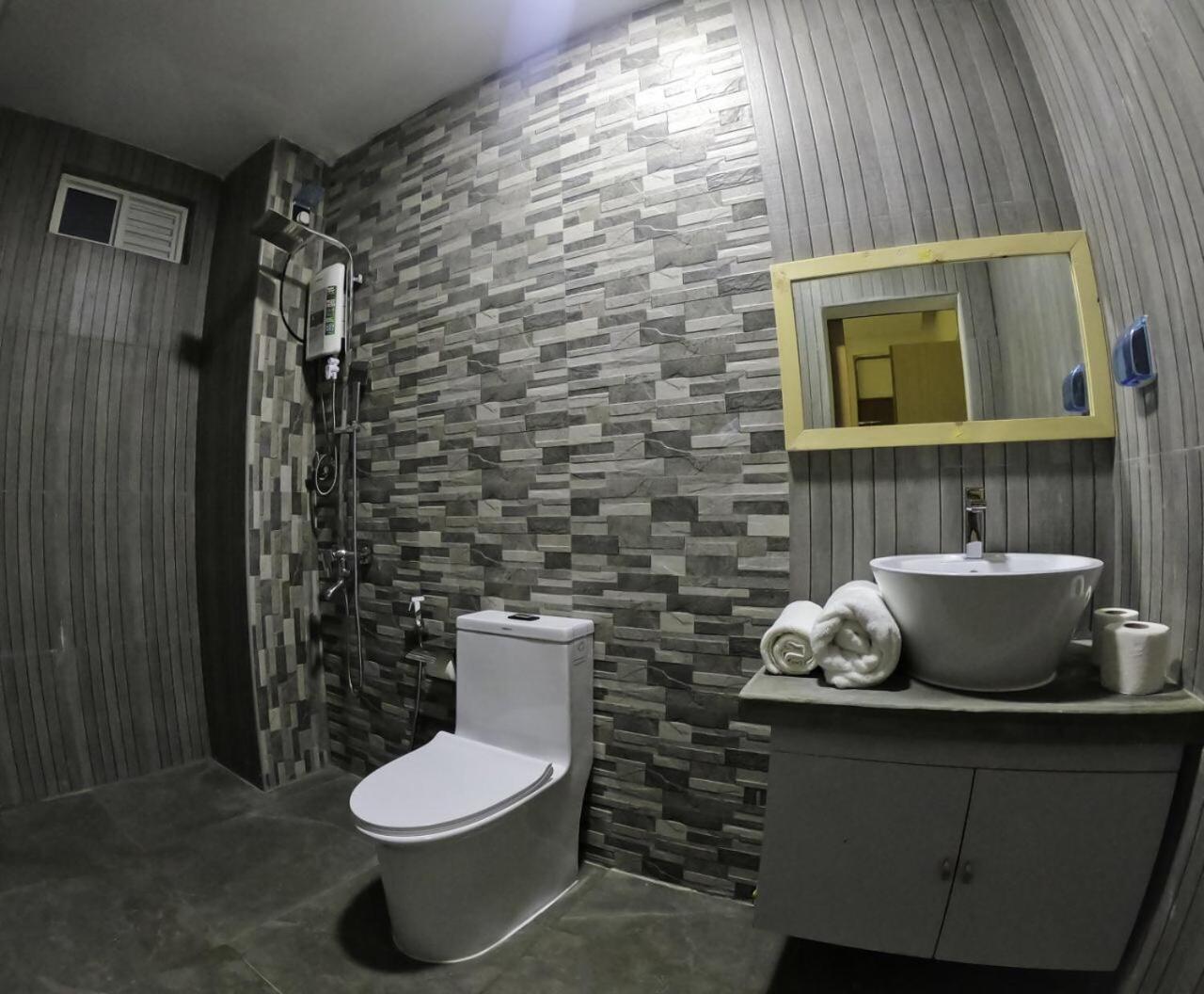Molar Wave Hotel Himmafushi Buitenkant foto